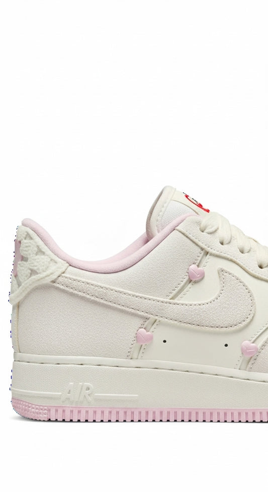 AIR FORCE 1 LOW VALENTINE'S DAY 2025